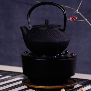 300ml Cast Iron Teapot with Stainless Steel Infuser - Image 2