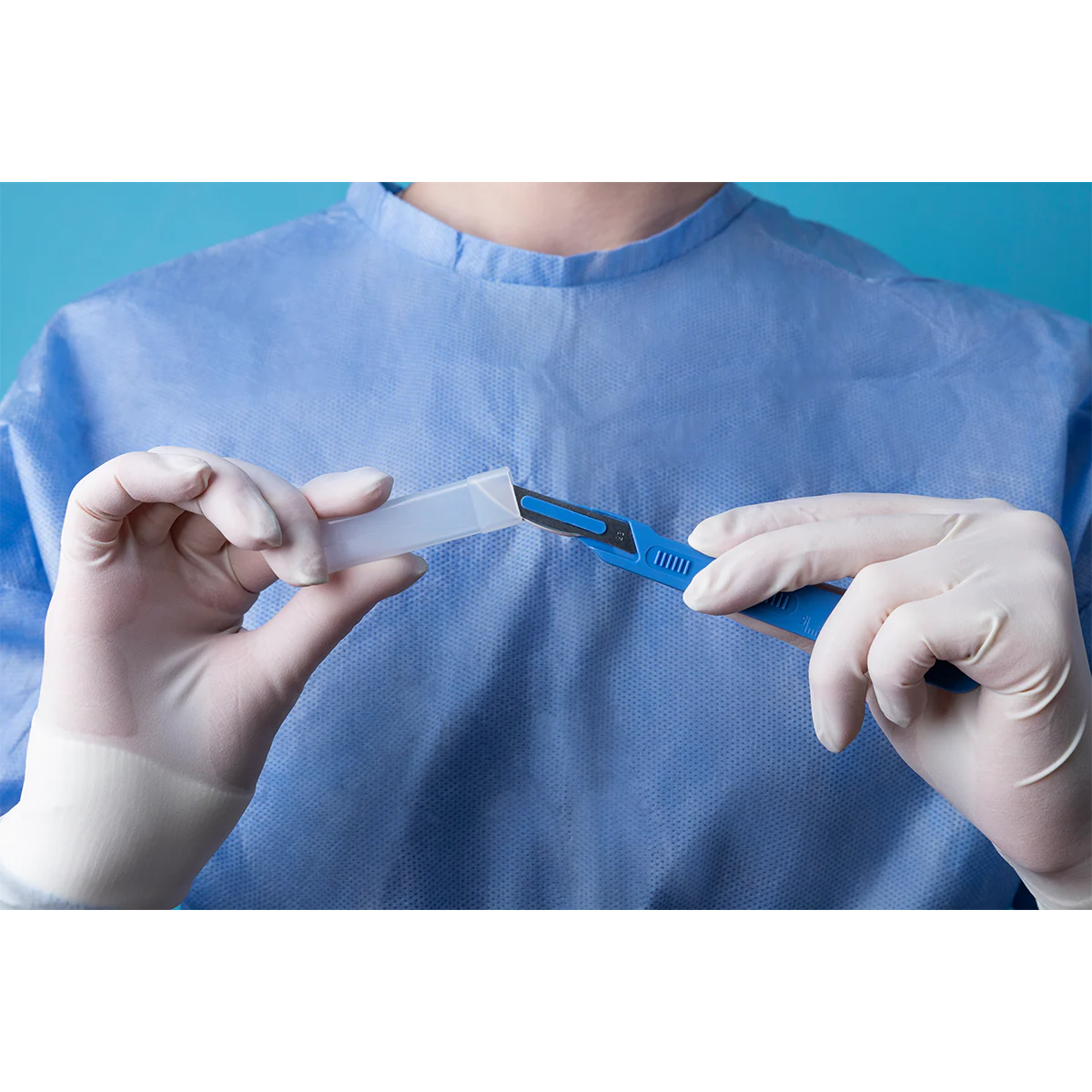 No.23 Sterile Carbon Steel Surgical Blades - 100 Pack - Image 4