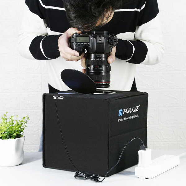 PULUZ 25cm LED Photo Softbox with 12 Colour Backdrops