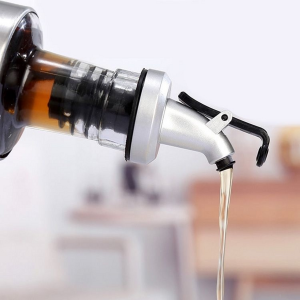 T4U Oil and Vinegar Pourer Set - Stainless Steel & Glass (300ml 2 Piece) - Image 2