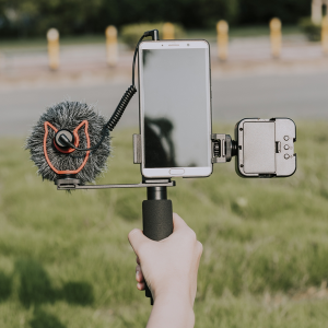 YELANGU Handheld Phone Vlogging Kit - Image 10